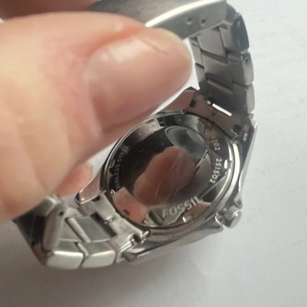 Fossil Riley Stainless Steel Watch model ES3202 *new battery